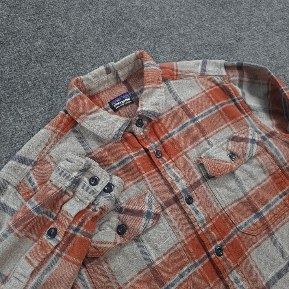 Patagonia Shirt Mens M Orange Plaid Fjord Flannel Organic Hiking Camp Outdoors
